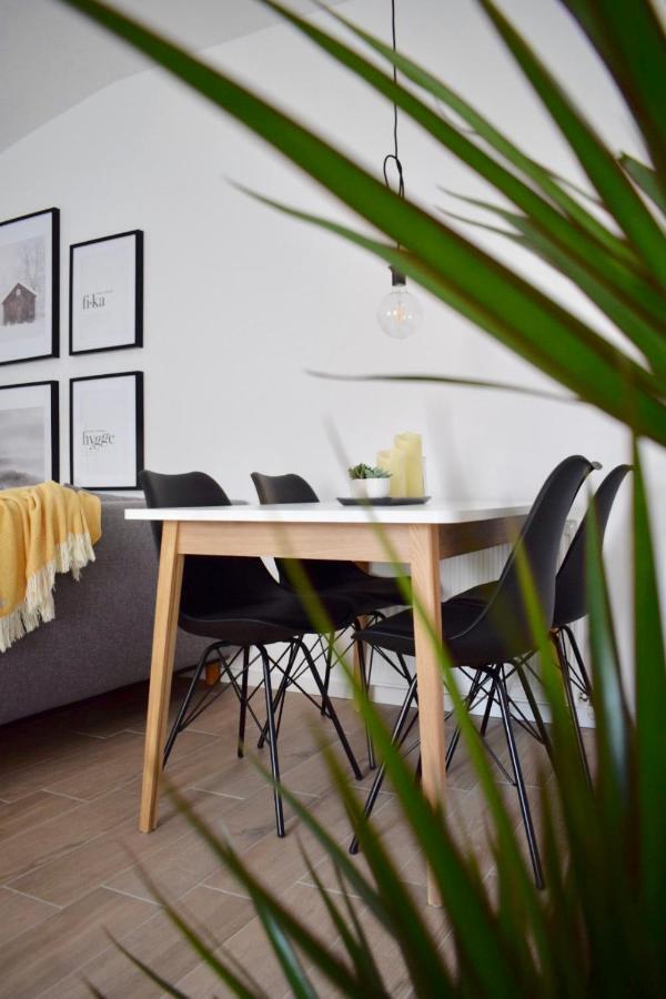 Voya Nordic Apartment-A Luxury Oasis In The Old Town براشوف المظهر الخارجي الصورة